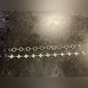 Floral Motif & Clover Bag Chain Set